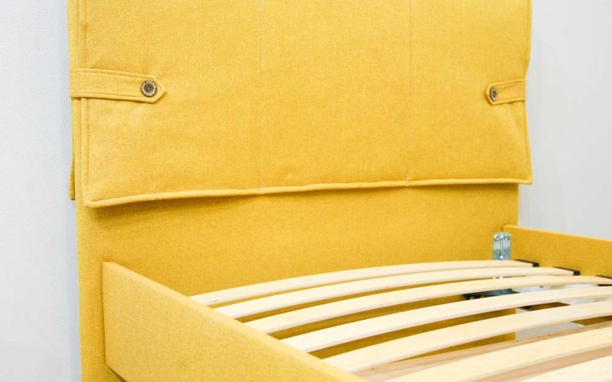 Кровать мягкая островная