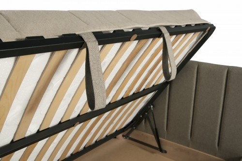 Интерьерная кровать Скарлет