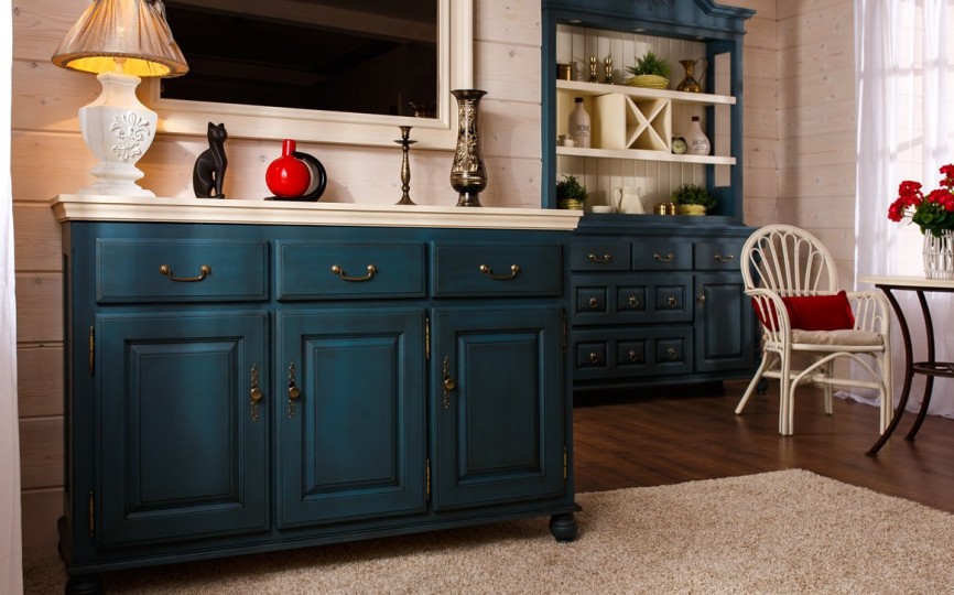 Комод Бьёрт  на круглых ножках 1-10