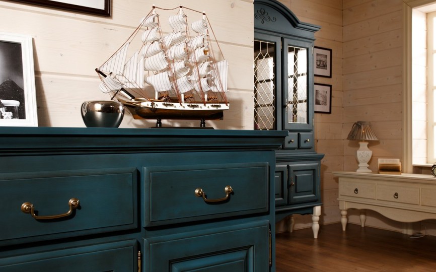 Комод Бьёрт  на круглых ножках 1-10