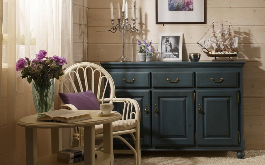 Комод Бьёрт  на круглых ножках 1-10