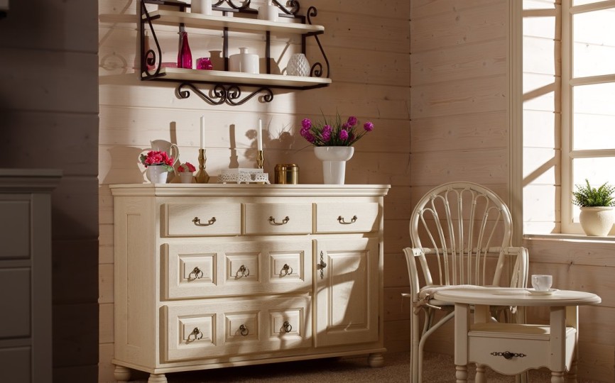 Комод Бьёрт  на круглых ножках 1-11