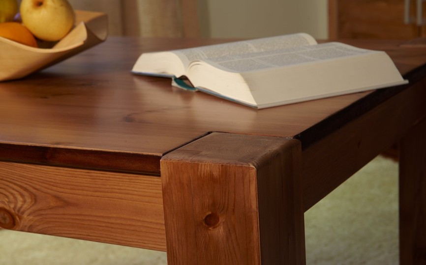 Стол обеденный Брамминг