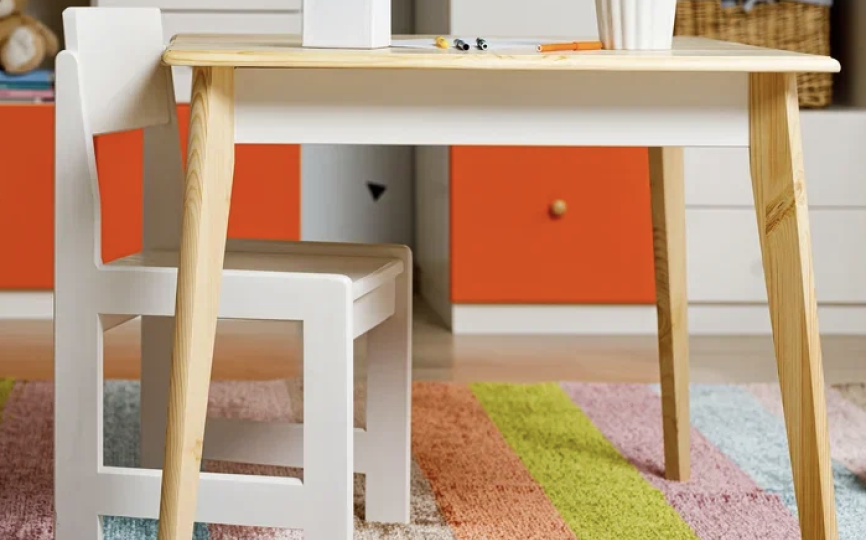 Детская комната Тимберика Кидс №11 с кроватью-чердаком и столиком