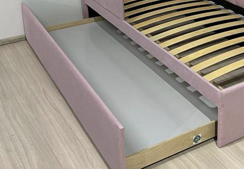 Кровать мягкая Пикси