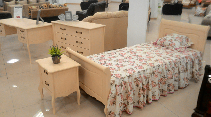 Комод "Лебо" с 3 ящиками бежевый воск