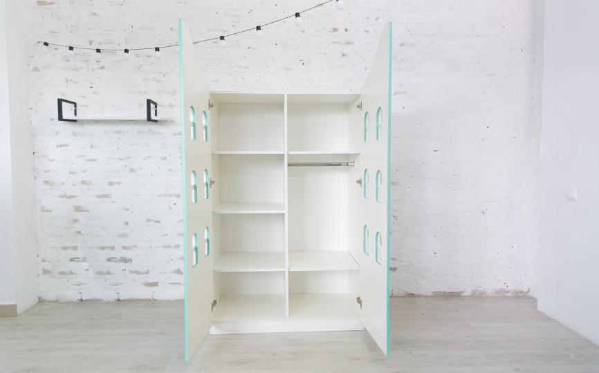 Шкаф 2-х дверный Домик Голландский 