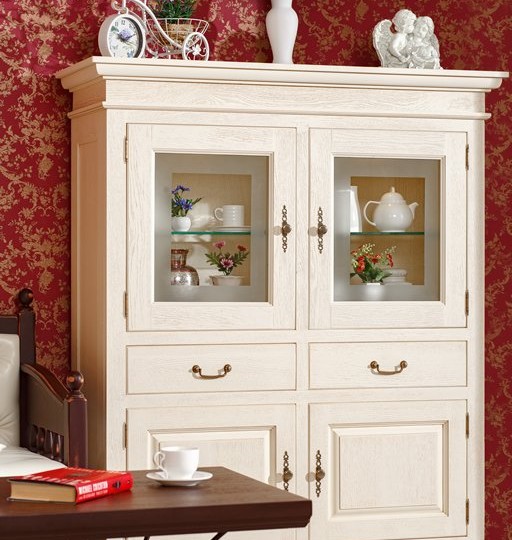 Сервант двухдверный Бьёрт на круглых ножках 1-19