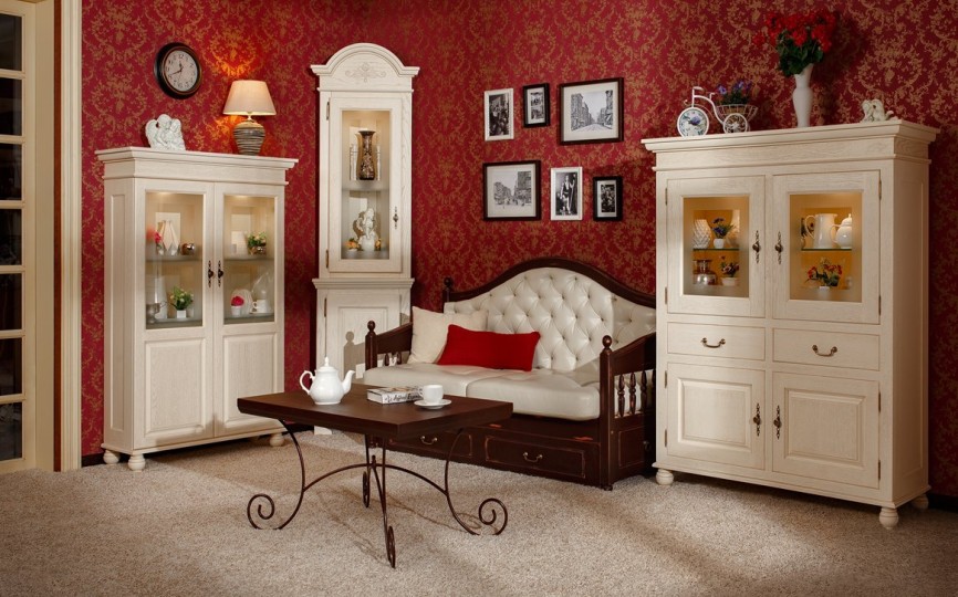 Сервант двухдверный Бьёрт на круглых ножках 1-19