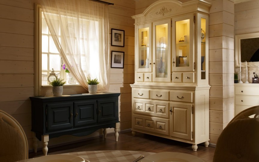 Комод Валенсия 2-52 на высоких ножках