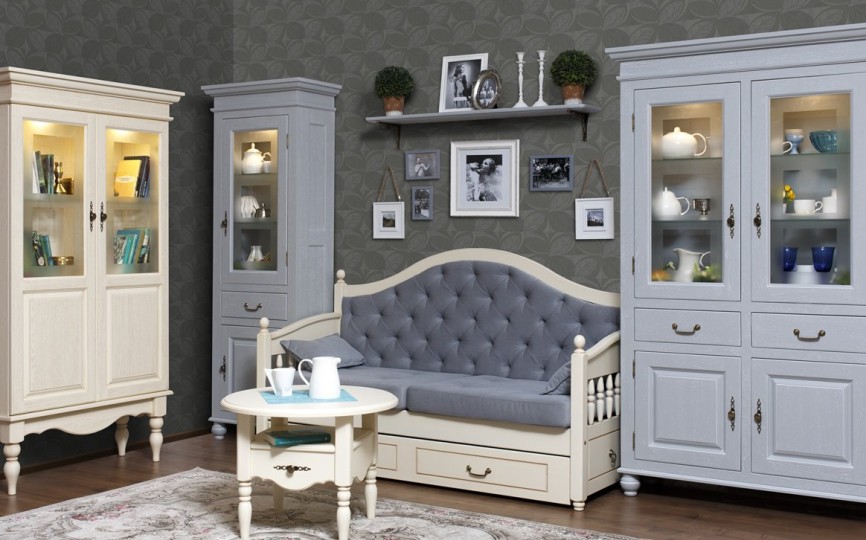 Сервант однодверный Бьёрт на круглых ножках 1-20