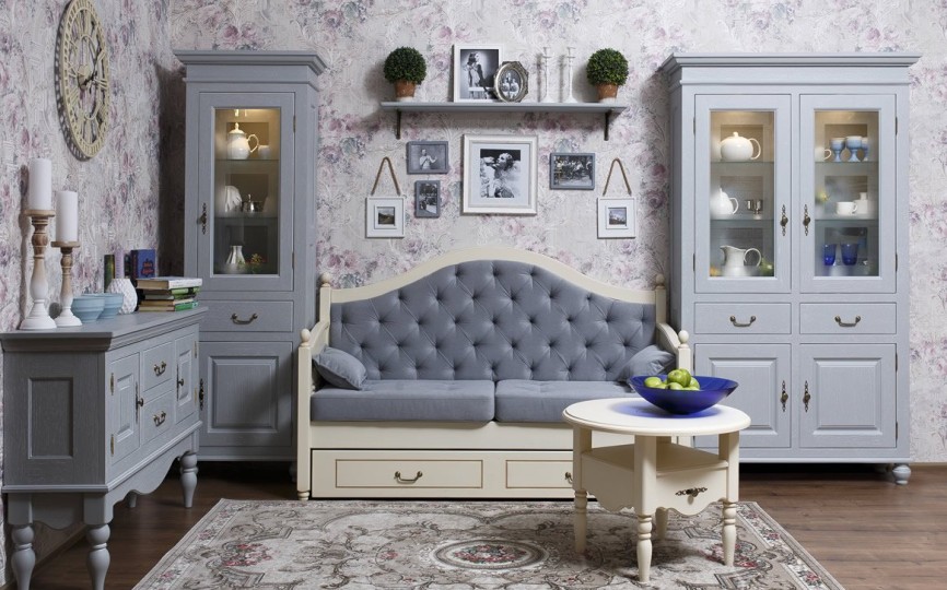 Сервант двухдверный высокий Бьёрт на круглых ножках 1-22