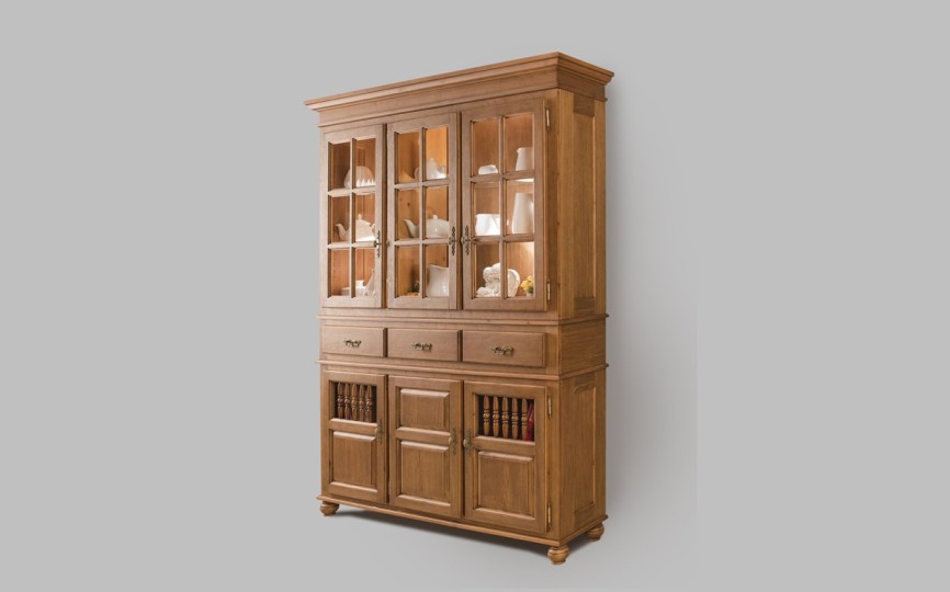 Сервант трехдверный высокий Бьёрт на круглых ножках 1-23