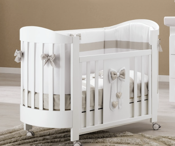 Кроватка Erbesi Lilli (Лили)  овальная