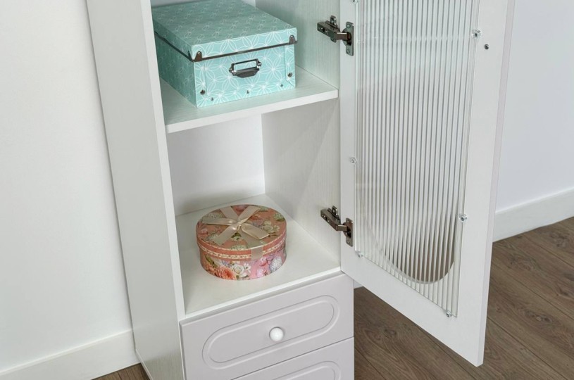 Шкаф однодверный Милана застекленный