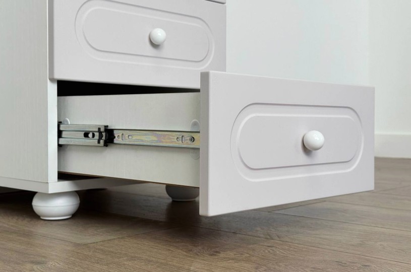 Шкаф однодверный Милана застекленный