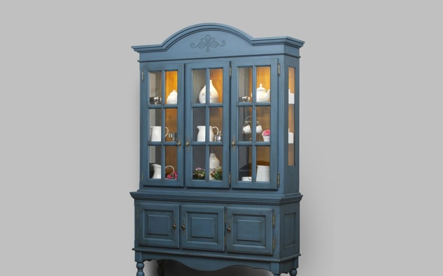 Сервант трехдверный Валенсия 2-59 на высоких ножках Сервант трехдверный Валенсия 2-59 на высоких ножках