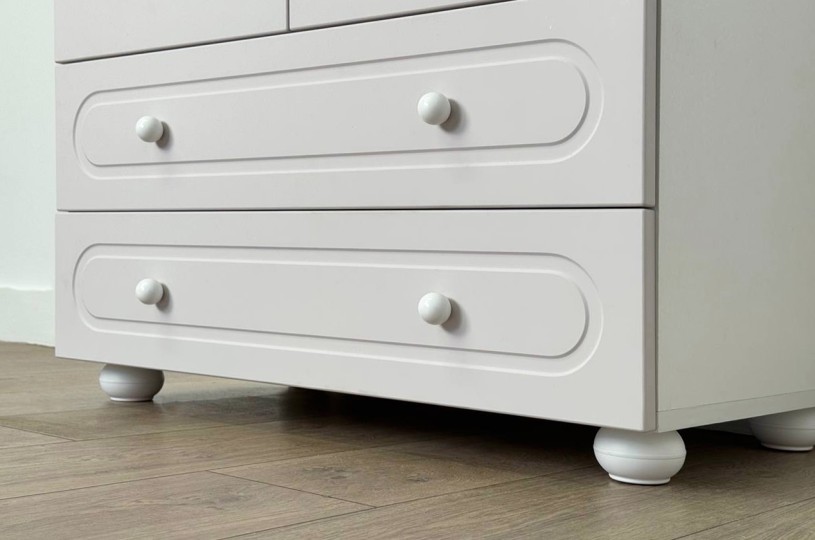 Шкаф двухдверный Милана Шкаф двухдверный Милана