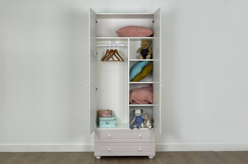 Шкаф двухдверный Милана Шкаф двухдверный Милана