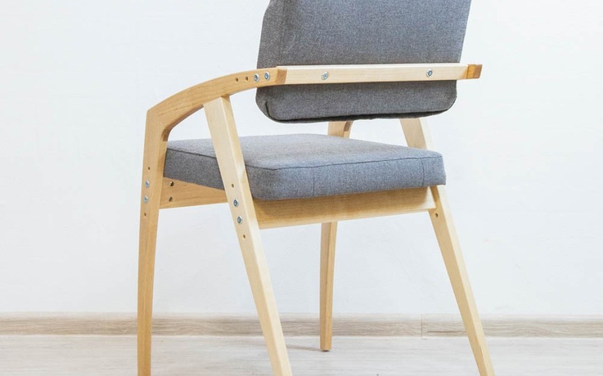  Уголок школьника «Внимательный НьюТон Грэй»