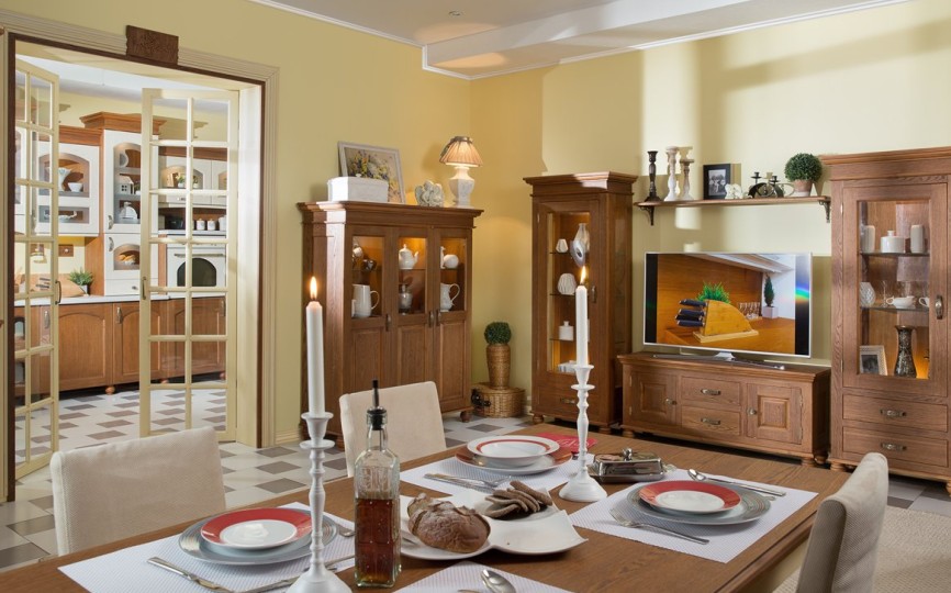 Сервант трехдверный Бьёрт на круглых ножках 1-31