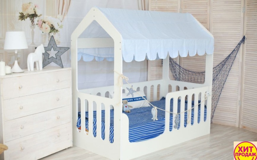 Кроватка-домик из ЛДСП Кроватка-домик из ЛДСП