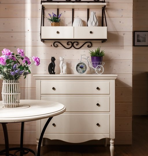 Комод Бьёрт на высоких ножках 1-37