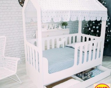 Кроватка-домик из ЛДСП с ящиком, белая