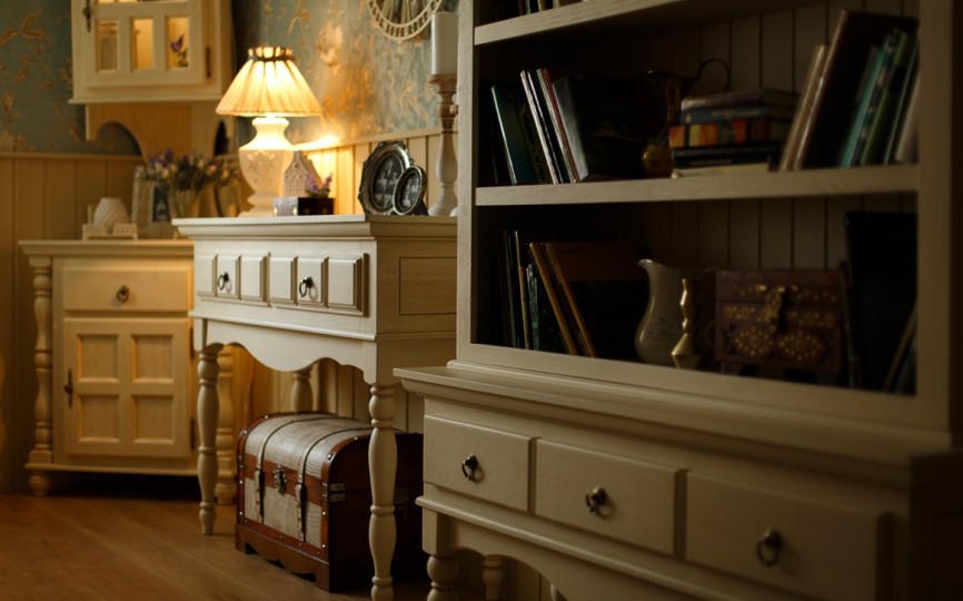 Стеллаж Бьёрт на высоких ножках 1-39