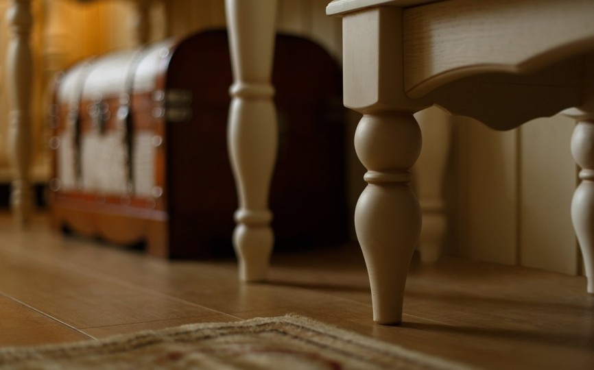 Стеллаж Бьёрт на высоких ножках 1-39