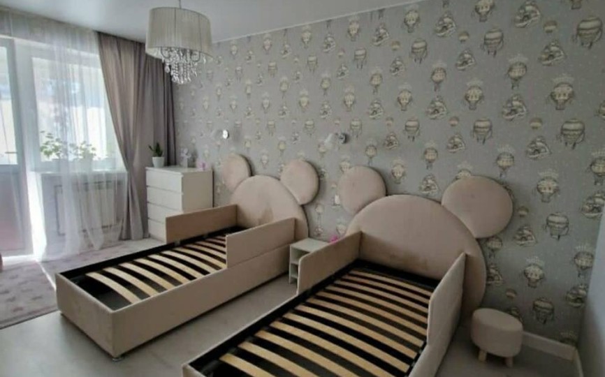 Кровать мягкая Микки, изголовье с ушками