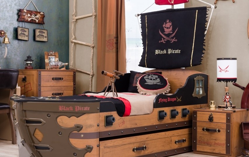 Детская комната c кроватью-кораблем "BLACK PIRATE" 