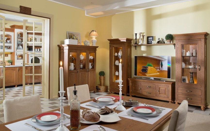 Комод Бьёрт на высоких ножках 1-40