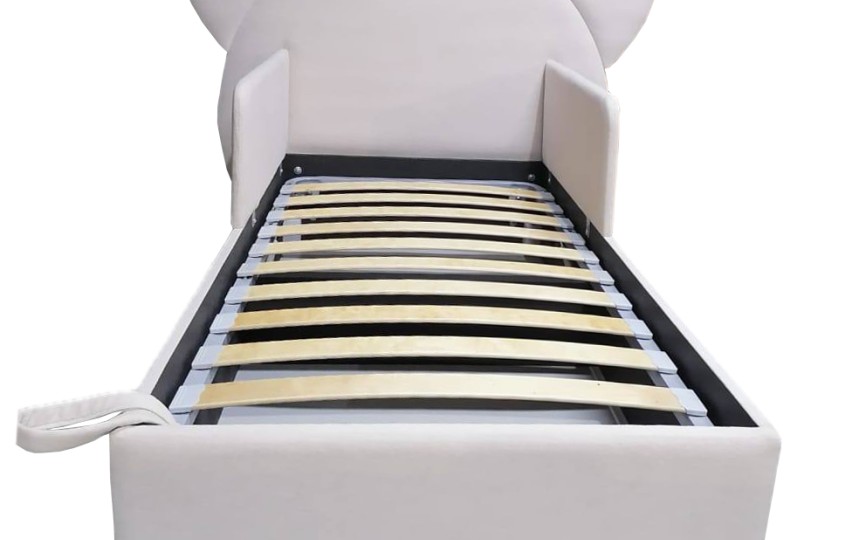 Кровать мягкая Китти, изголовье с ушками