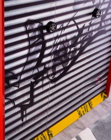 Шкаф 3-х дверный "CHAMPION RACER"