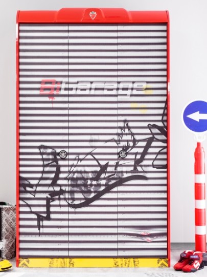 Шкаф 3-х дверный "CHAMPION RACER"