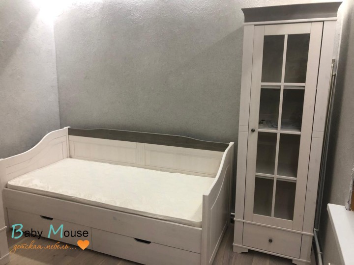 Шкаф с 2-мя зеркальными дверями и полками "Бейли" белый воск Шкаф с 2-мя зеркальными дверями и полками "Бейли" белый воск