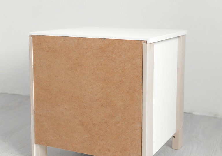 Тумба прикроватная