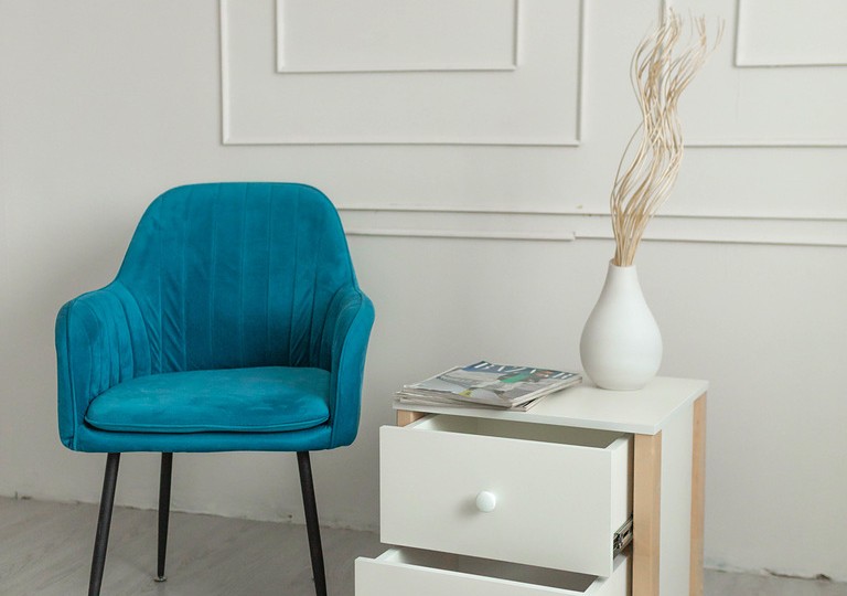 Тумба прикроватная