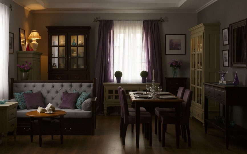 Сервант - витрина двухдверный Бьёрт на круглых ножках 1-50