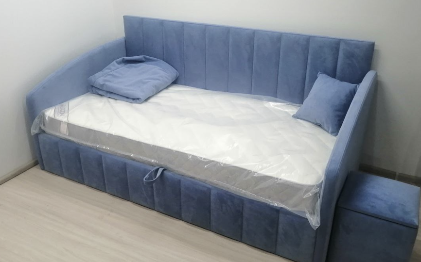 Кровать диван Гринч