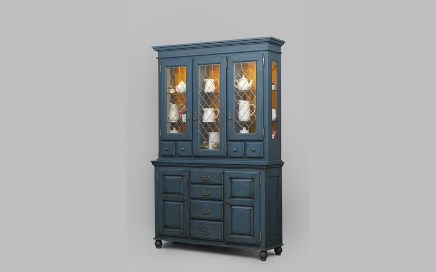 Сервант трехдверный Бьёрт на круглых ножках 1-55