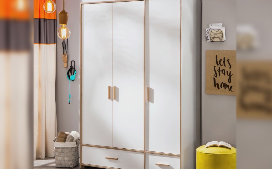 Шкаф трехдверный "Dynamic", DM-1002