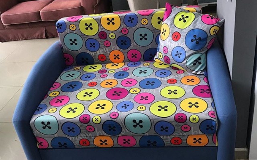 Детский диван "Даня" (пуговки blu)
