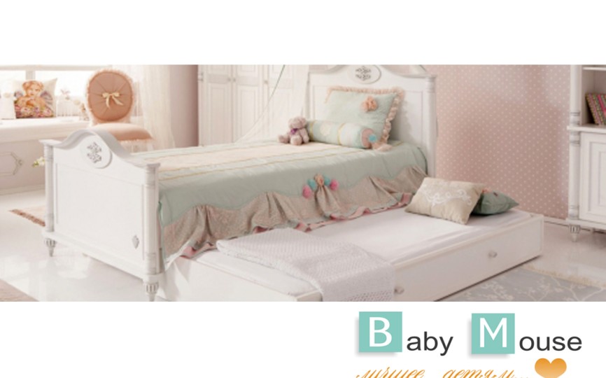 ROMANTIC 2.jpg ROMANTIC 2.jpg