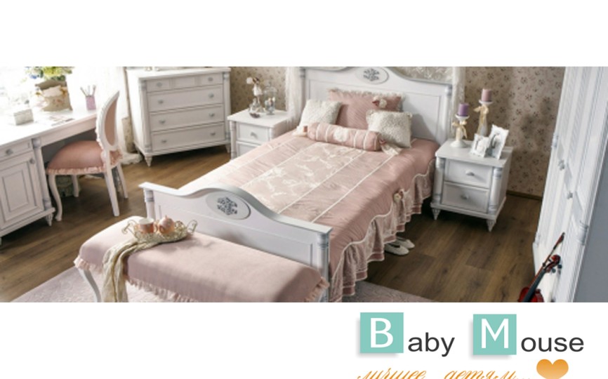 ROMANTIC 4.jpg ROMANTIC 4.jpg