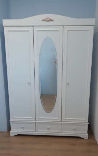 Шкаф трехдверный Рустик (Rustic)