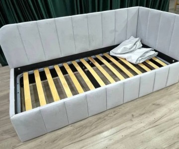 Кровать тахта Стич 180*80, изголовье справа, ткань Тедди 313