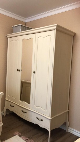 Шкаф 3х дверный без зеркала "Лебо" бежевый воск 