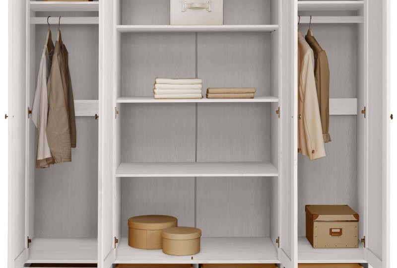 Шкаф с четырьмя глухими дверями "Бейли" Шкаф с четырьмя глухими дверями "Бейли"